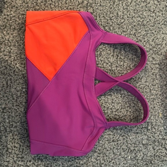 Lululemon Kanto Catch Me Bra Kanto Stripe Pink and Orange Size 6 - Picture 2 of 5